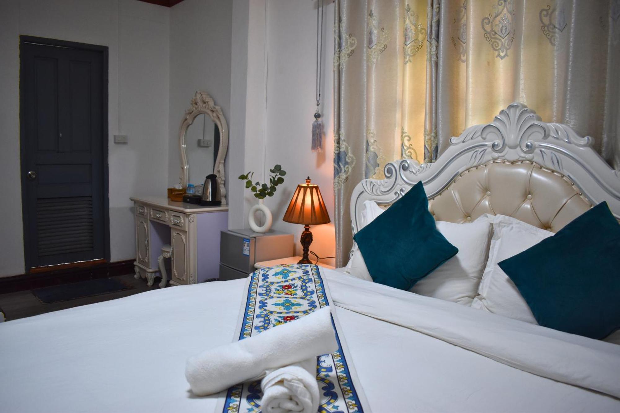 Monsane Villa Luang Prabang Dış mekan fotoğraf